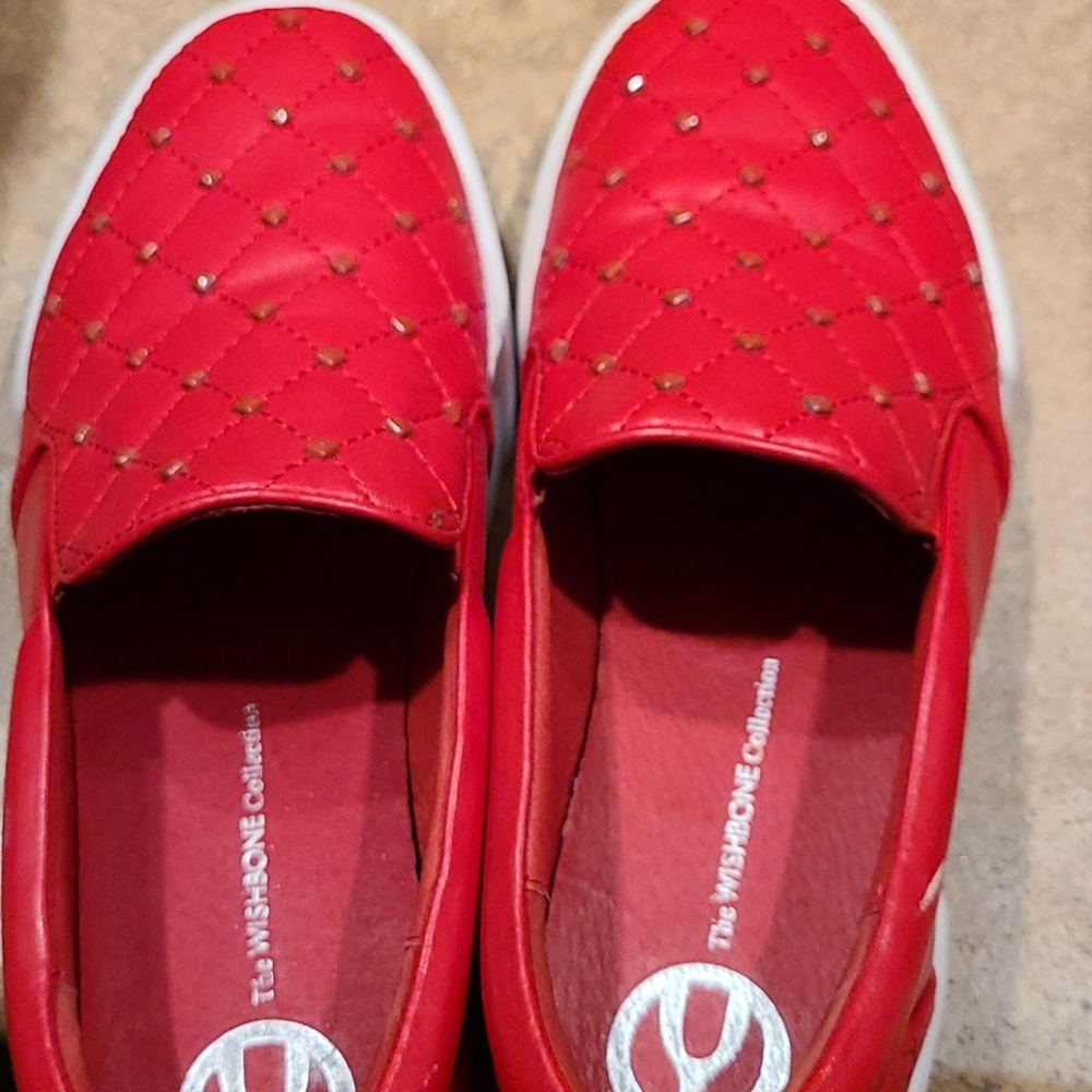 Rhinestone red tennis shoes